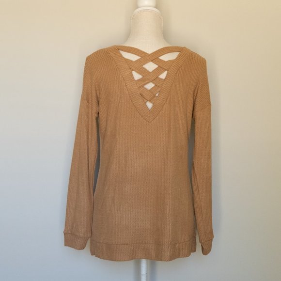 1. State Lattice V-Back Waffle Weave Sweater in Tan Size XS - Picture 5 of 8